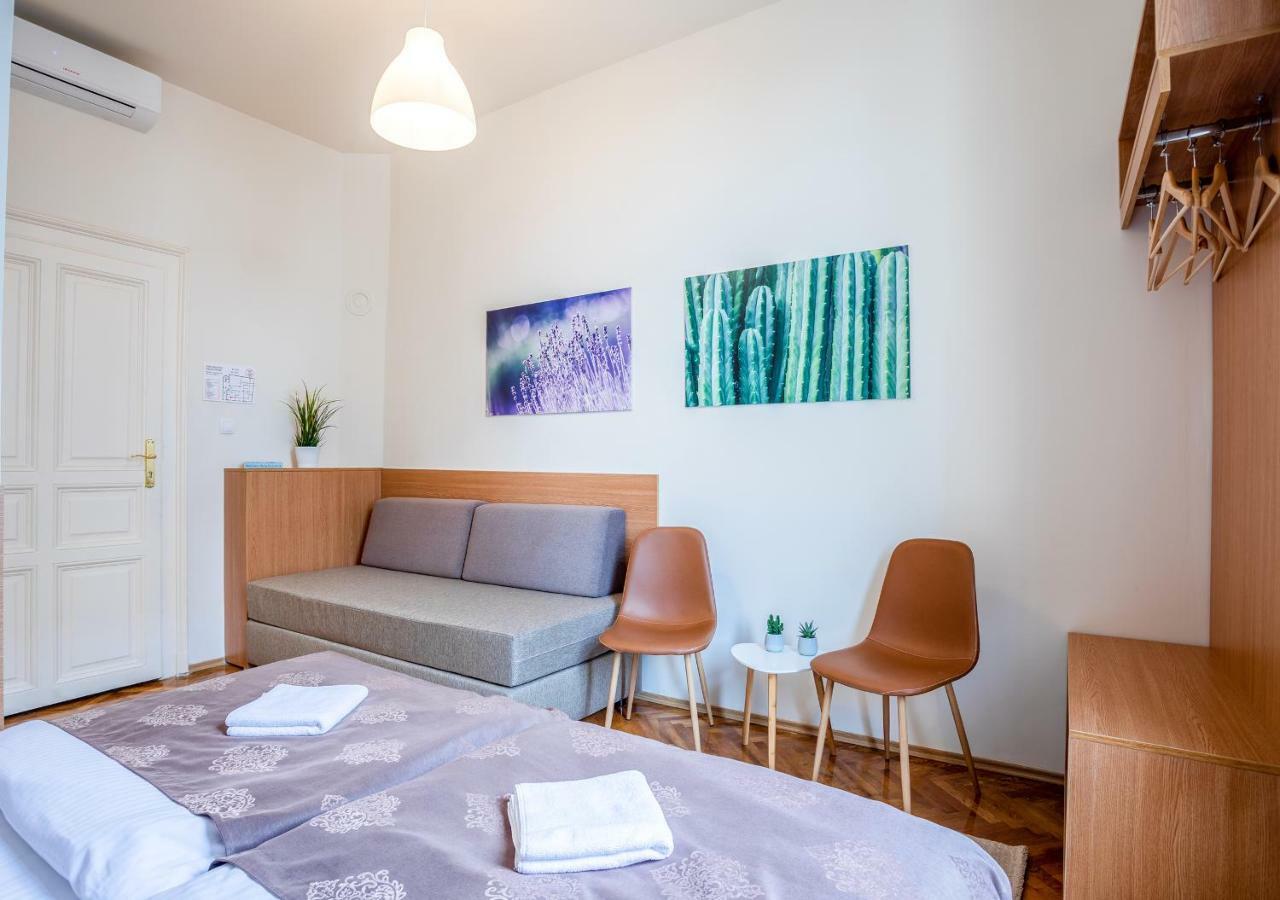 Booking En Suite 베오그라드 외부 사진